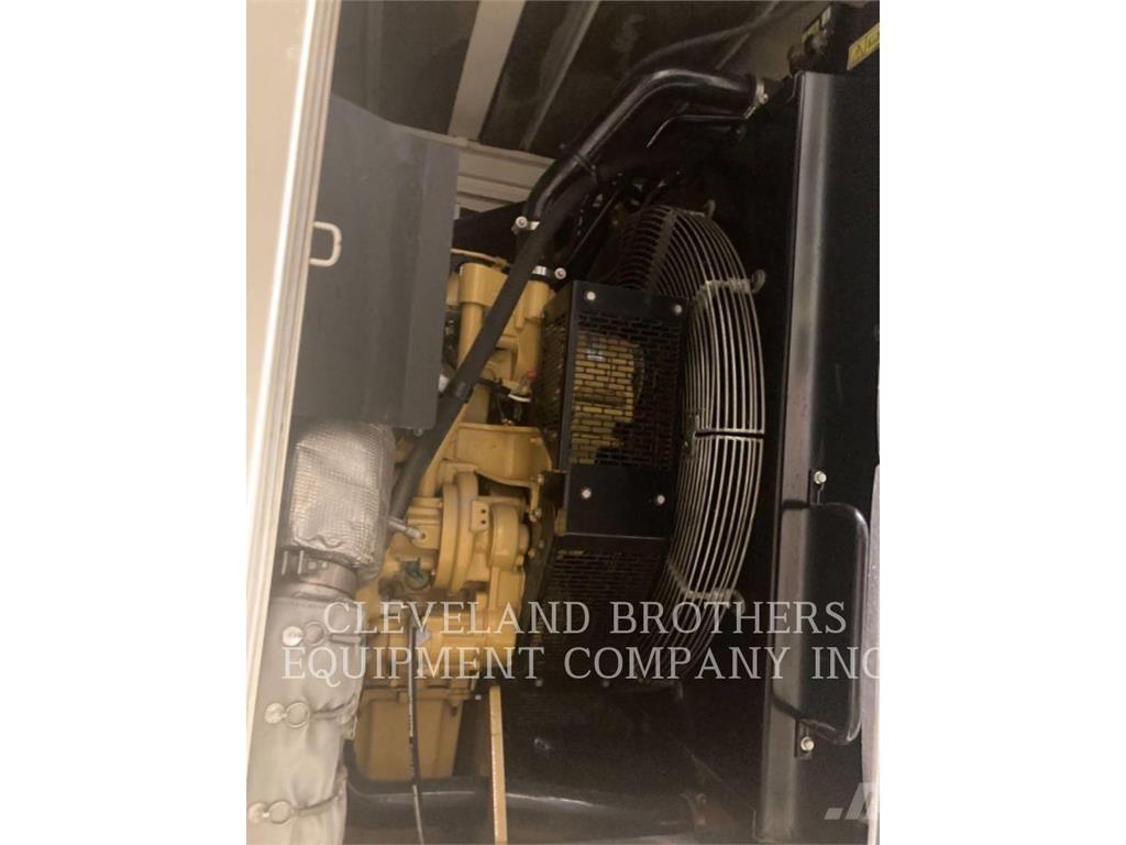 CAT XQ 350 Altri generatori