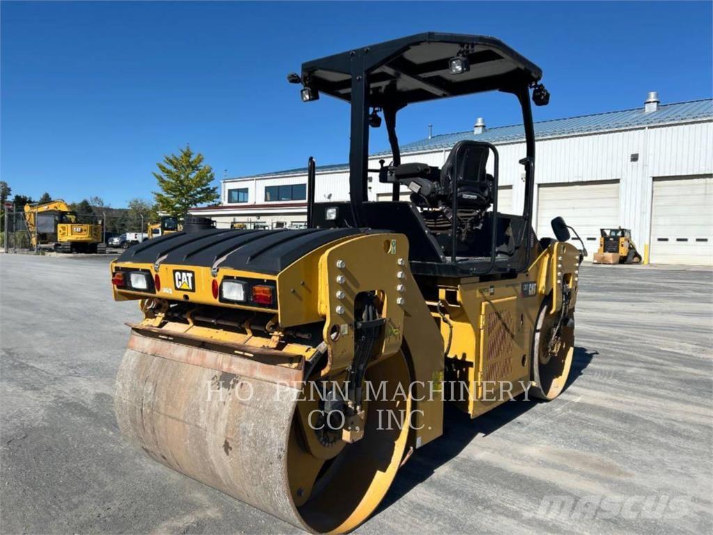  CB7 Compattatori da suolo