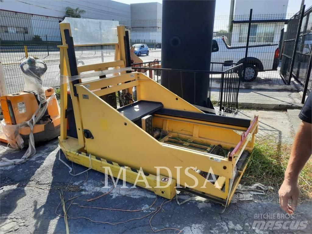  DEKA 40-M-44 Costruzioni - Altro
