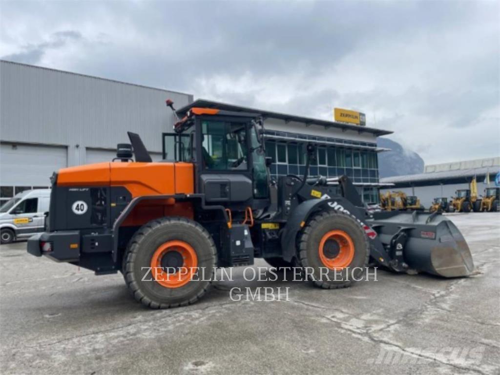 Doosan DL250-7 Pale gommate