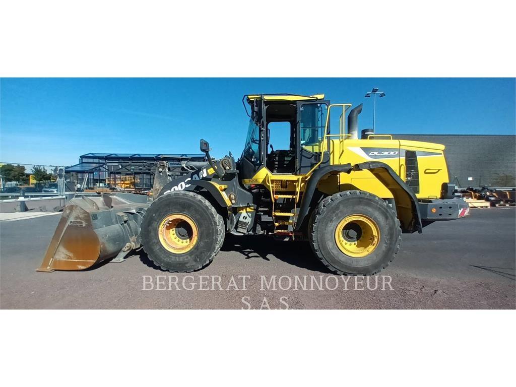 Doosan DL300.5 Pale gommate