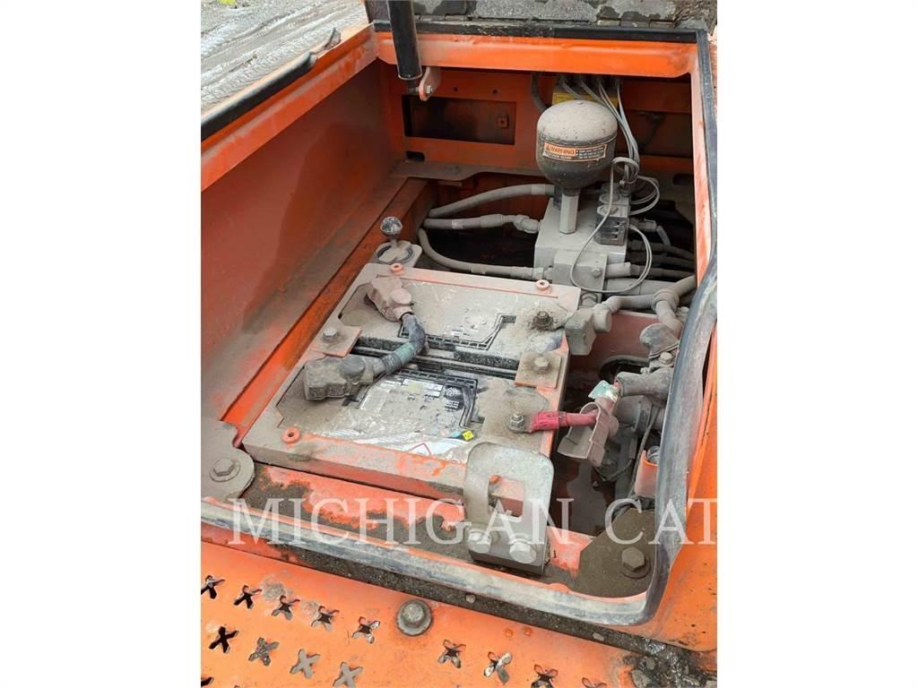 Doosan DX190W Escavatori gommati