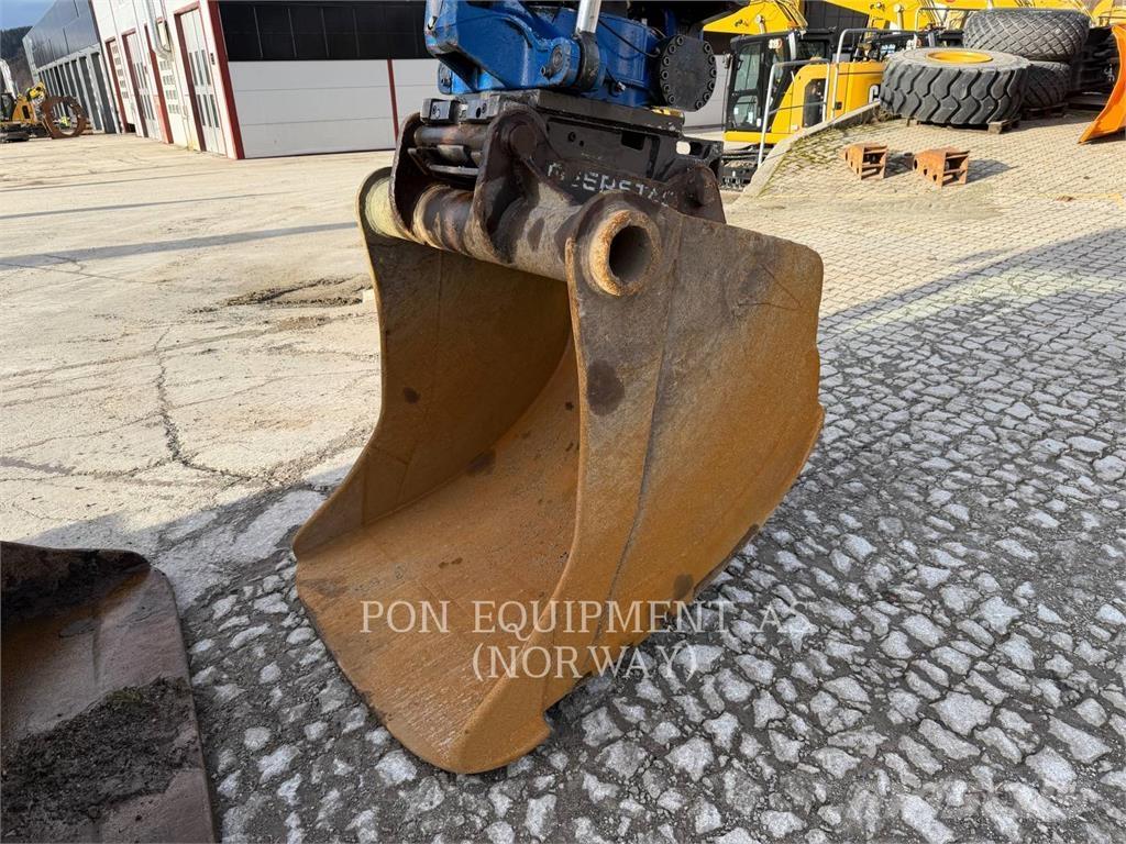 Doosan DX235LCR Escavatori cingolati