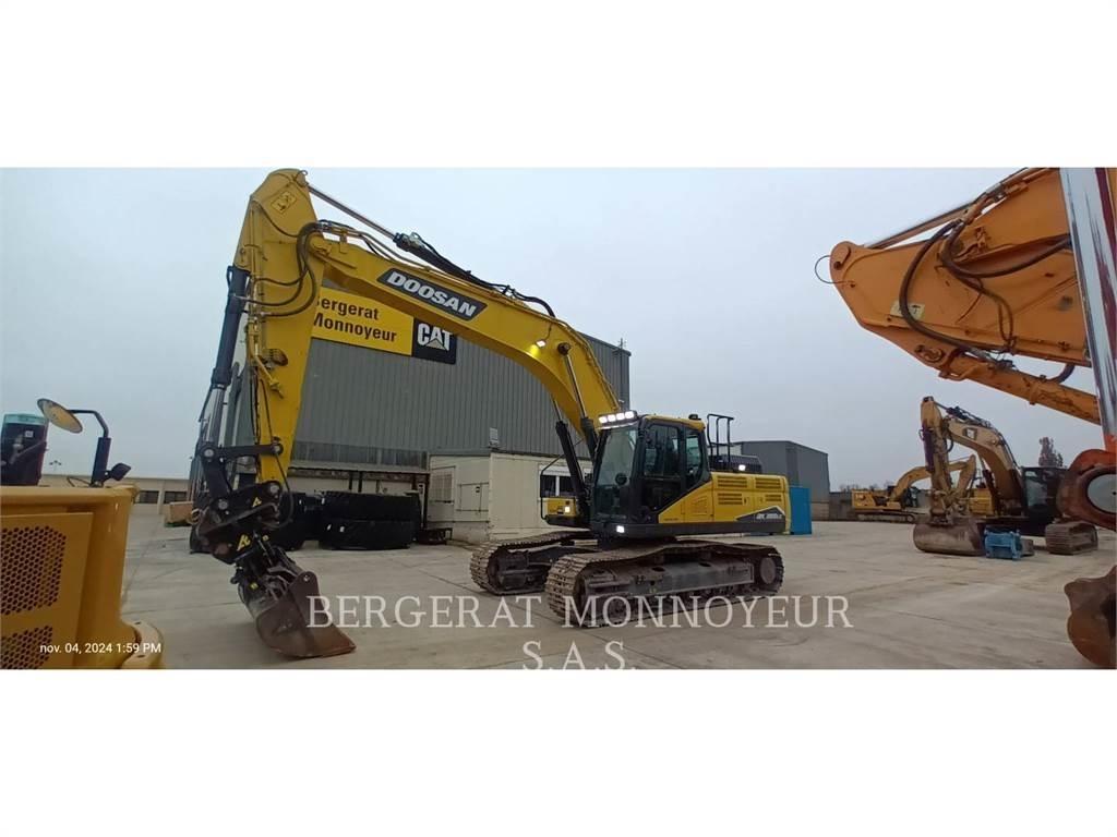 Doosan DX300 Escavatori cingolati