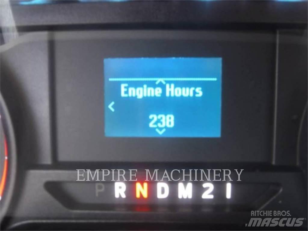 Ford / New Holland F750 Cisterna