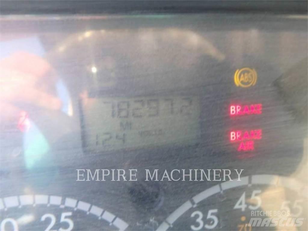 Freightliner 2K WT Cisterna