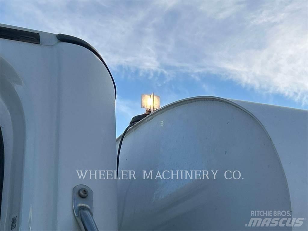 Freightliner WT4000 A Cisterna