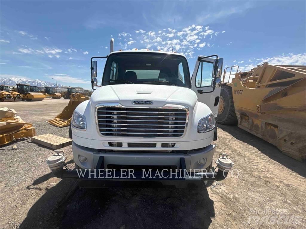 Freightliner WT4000 A Cisterna
