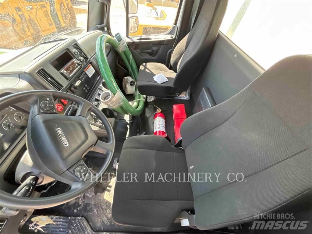 Freightliner WT4000 A Cisterna