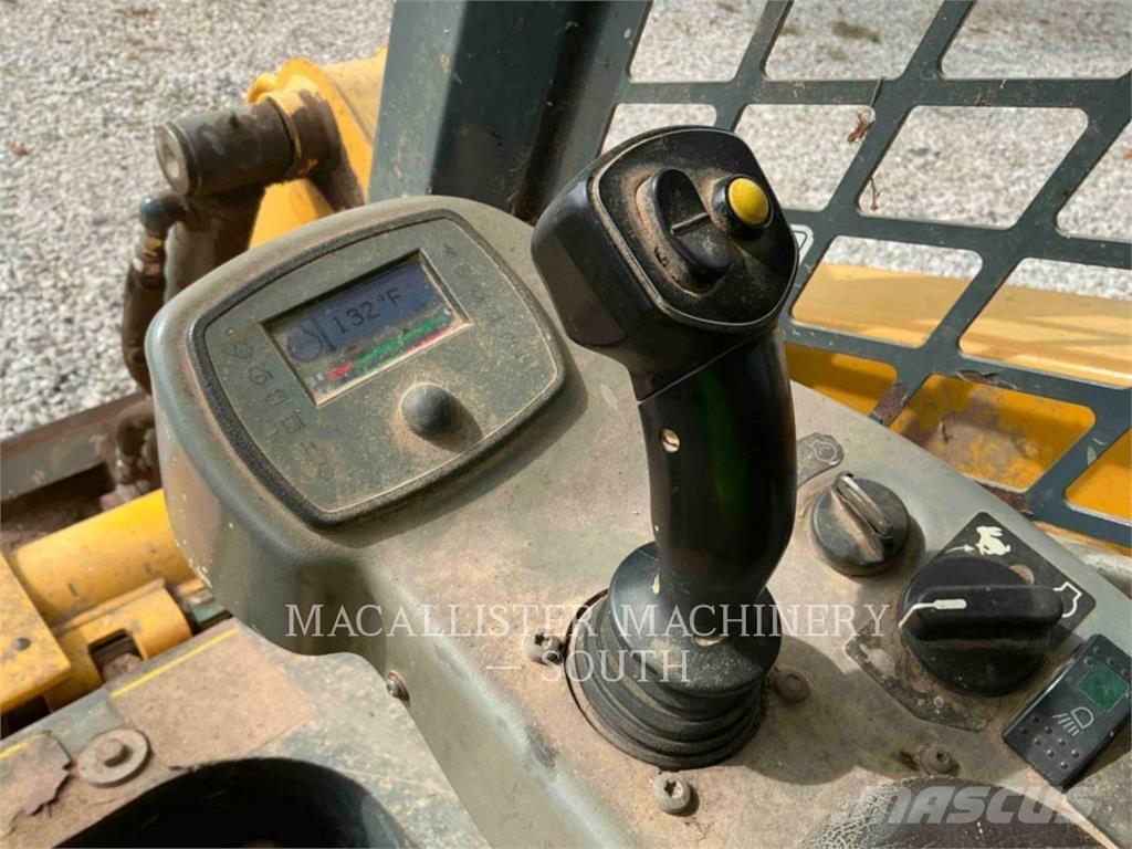 Gehl RT175 Pale cingolate