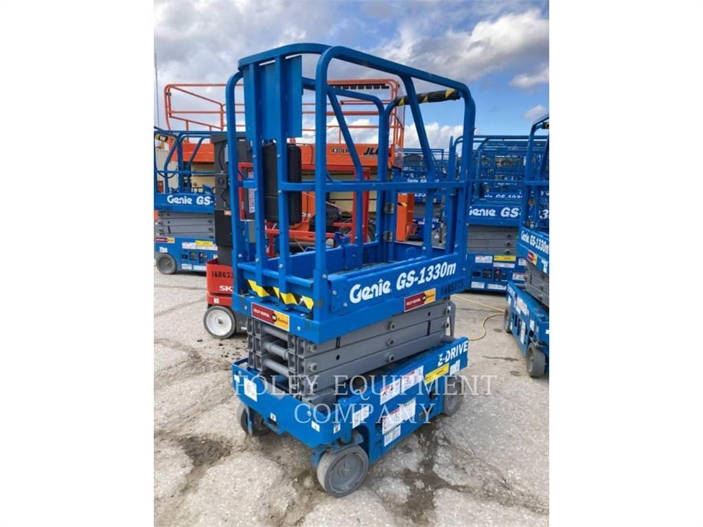 Genie GS1330 Piattaforme a pantografo