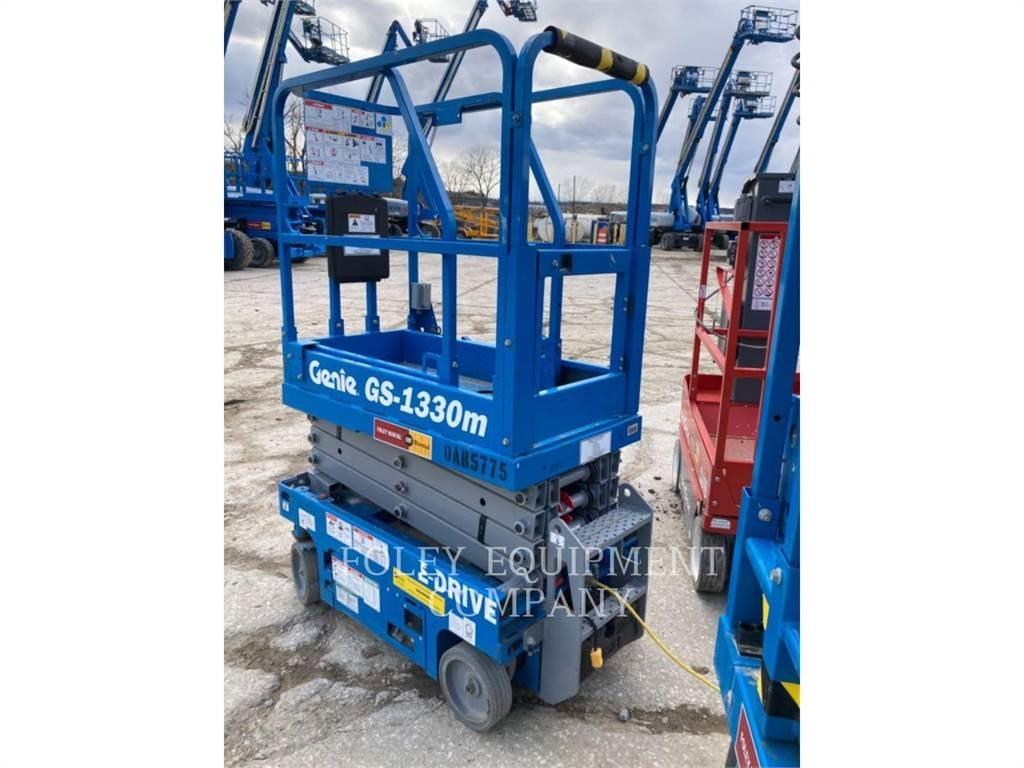 Genie GS1330 Piattaforme a pantografo