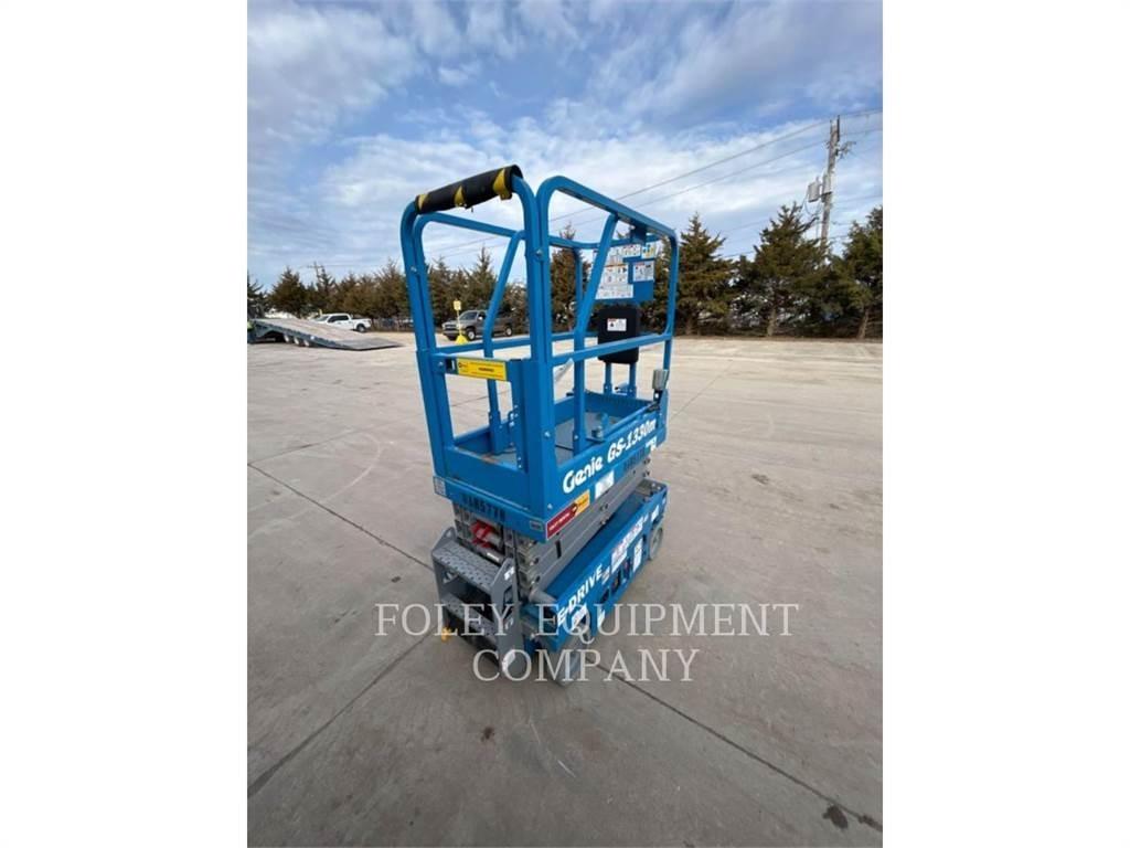 Genie GS1330 Piattaforme a pantografo