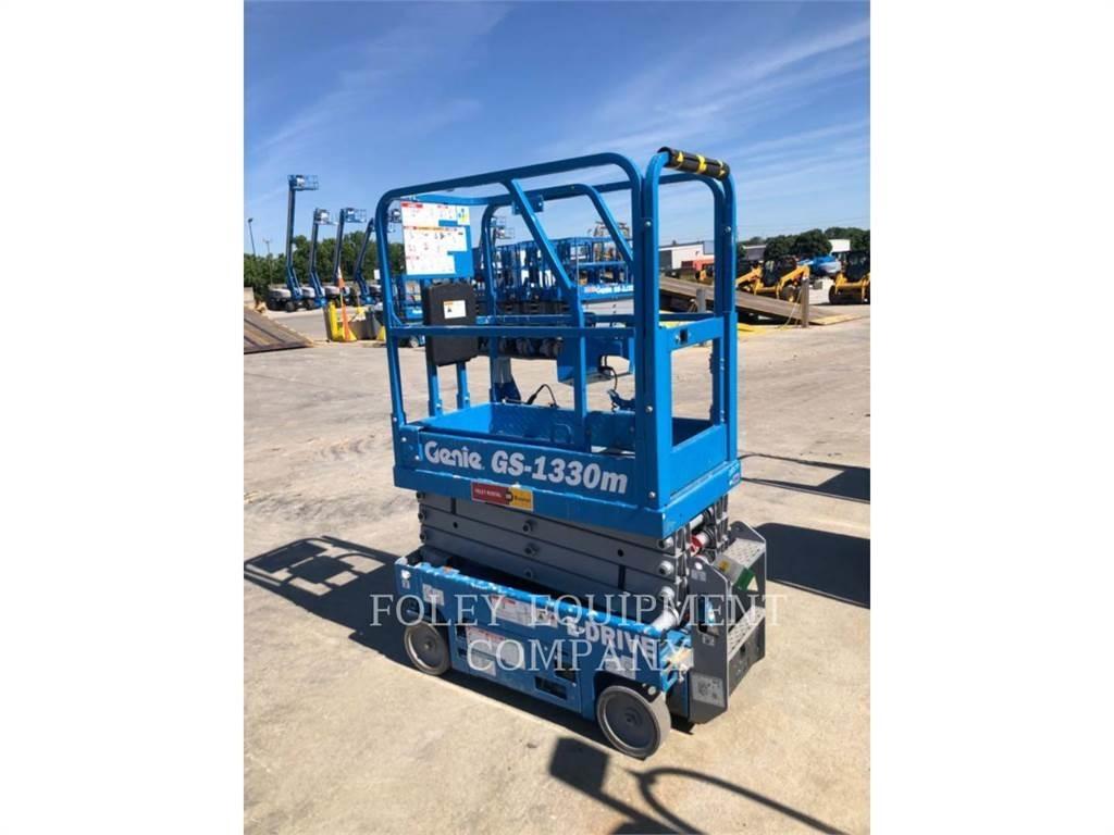 Genie GS1330 Piattaforme a pantografo