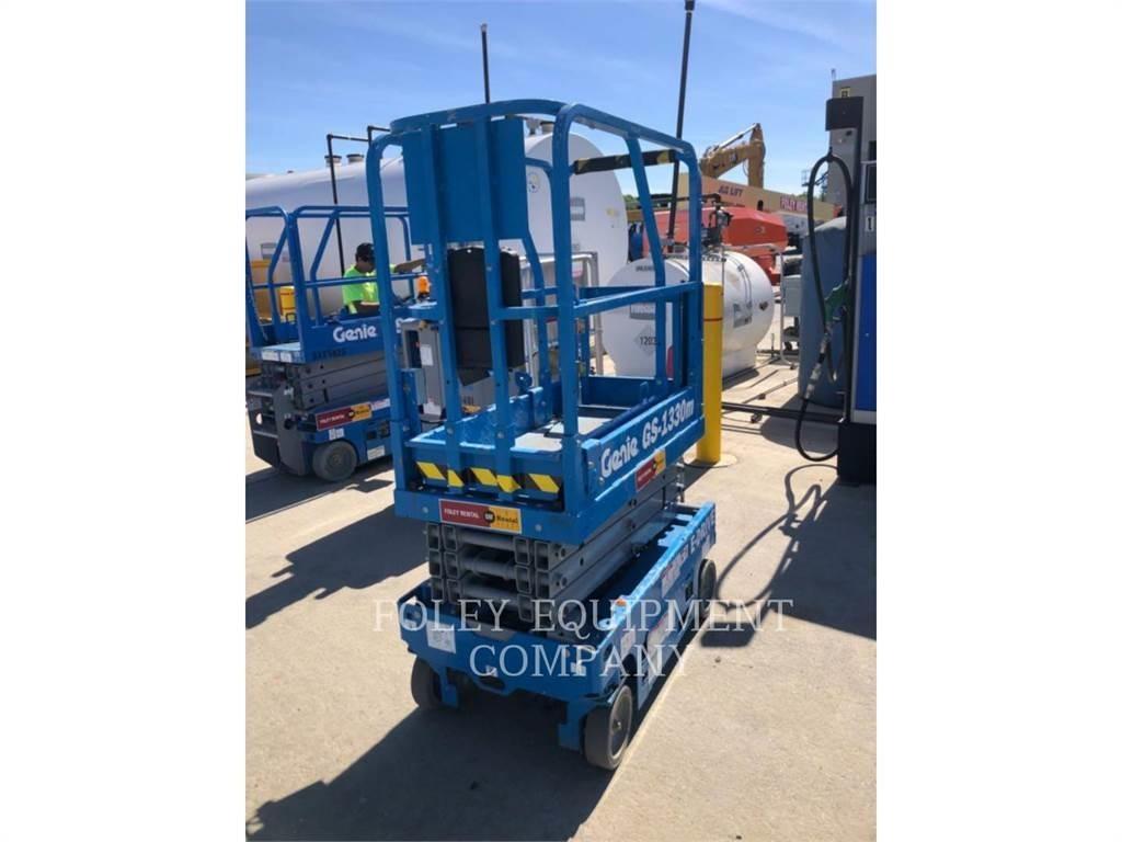 Genie GS1330 Piattaforme a pantografo