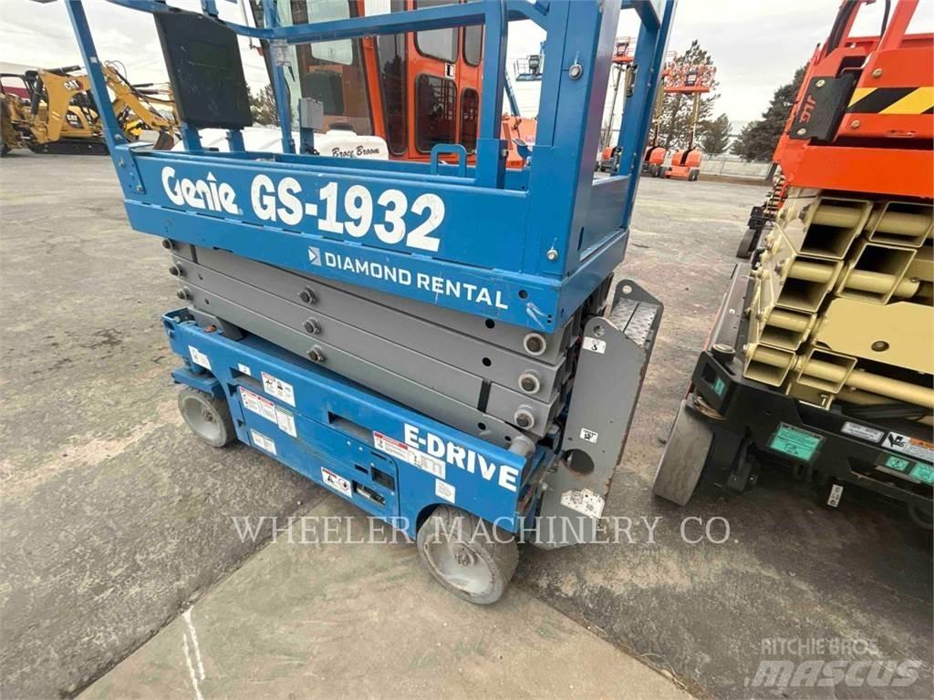 Genie GS1932 Piattaforme a pantografo