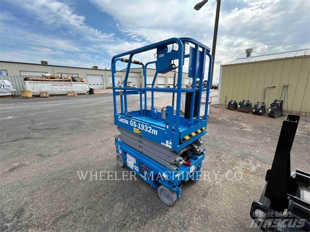 Genie GS1932M Piattaforme a pantografo