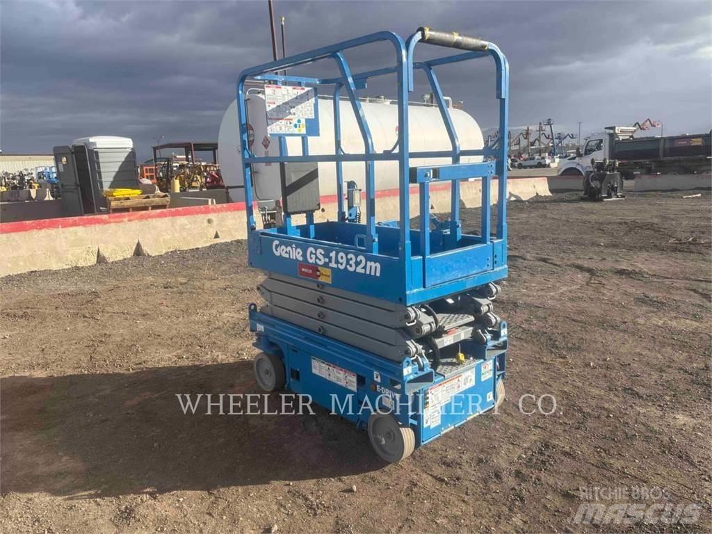 Genie GS1932M Piattaforme a pantografo