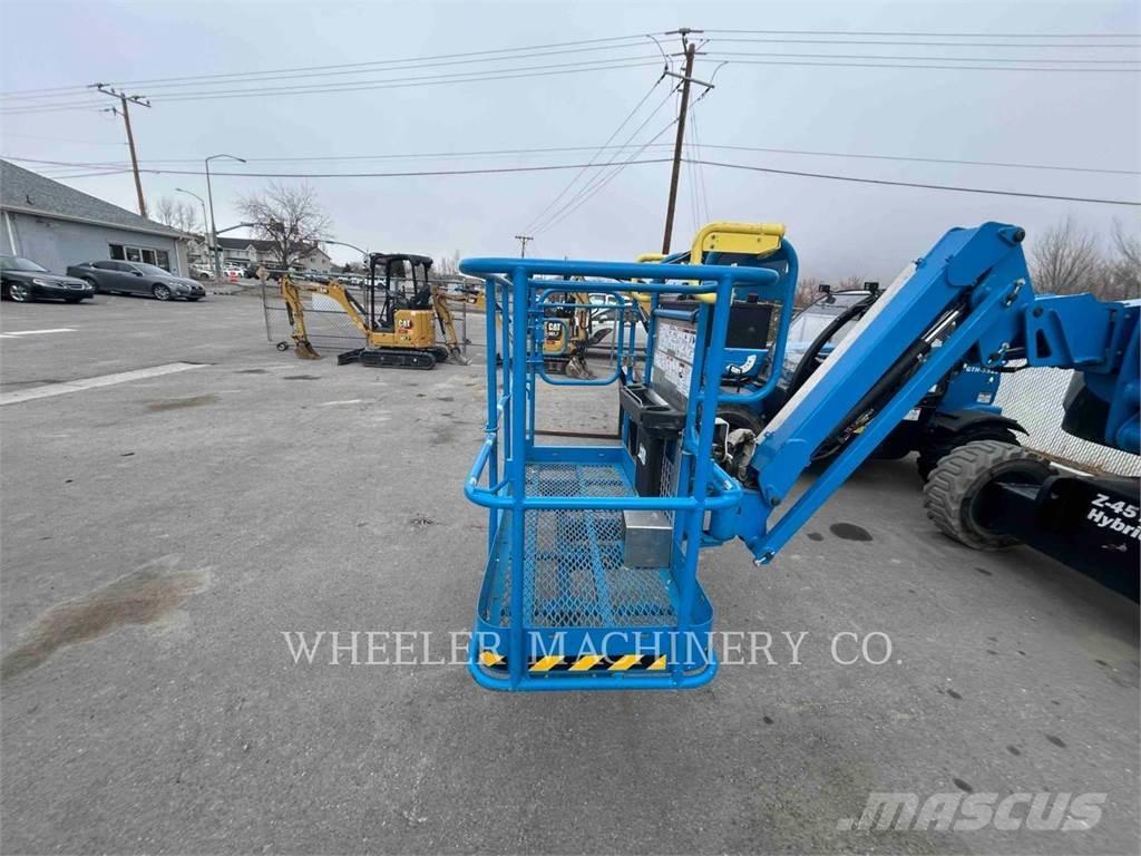 Genie GS4390 RT Piattaforme a pantografo
