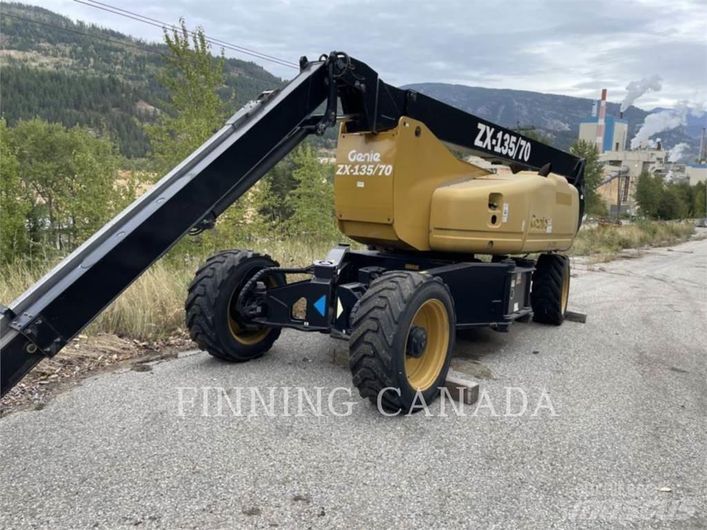 Genie JLGZX135 Piattaforme a braccio articolato