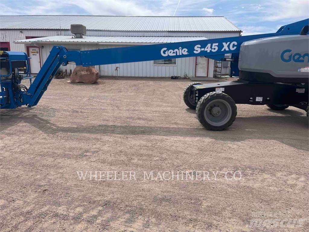 Genie S45XC Piattaforme a braccio articolato