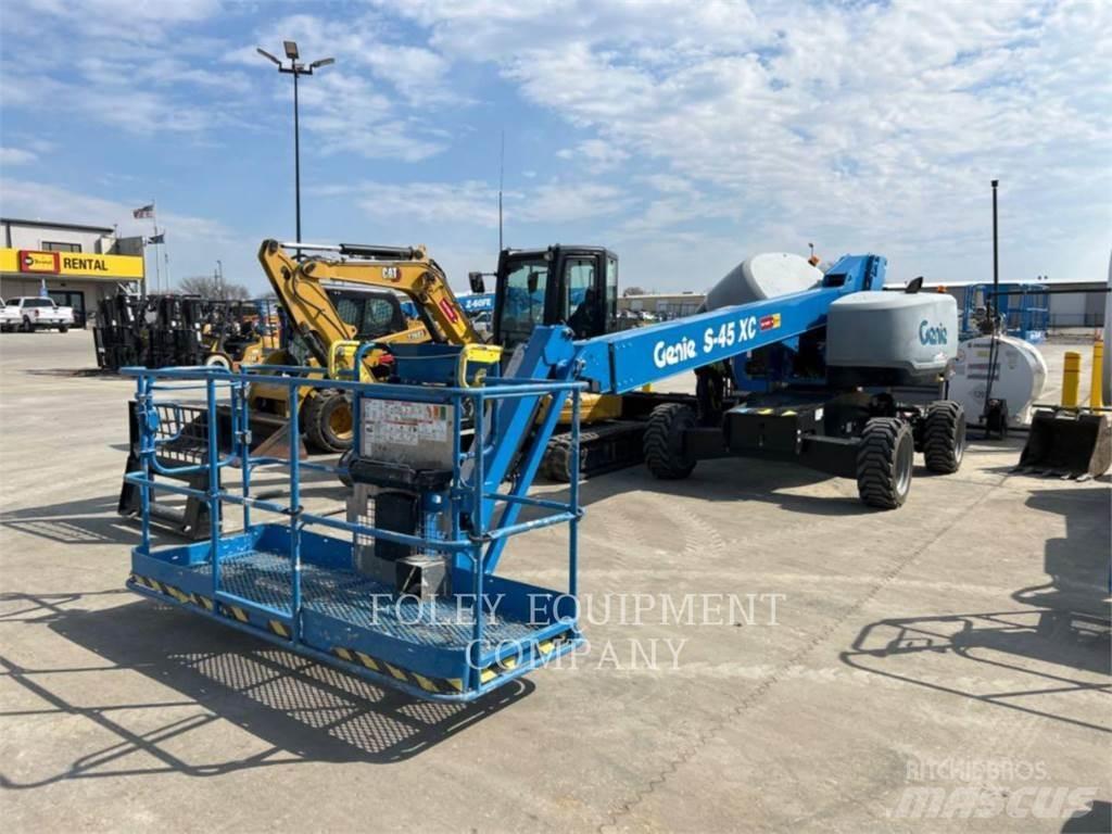 Genie S45XCG4 Piattaforme a braccio articolato