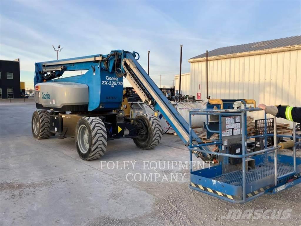 Genie ZX13570D4W Piattaforme a braccio articolato