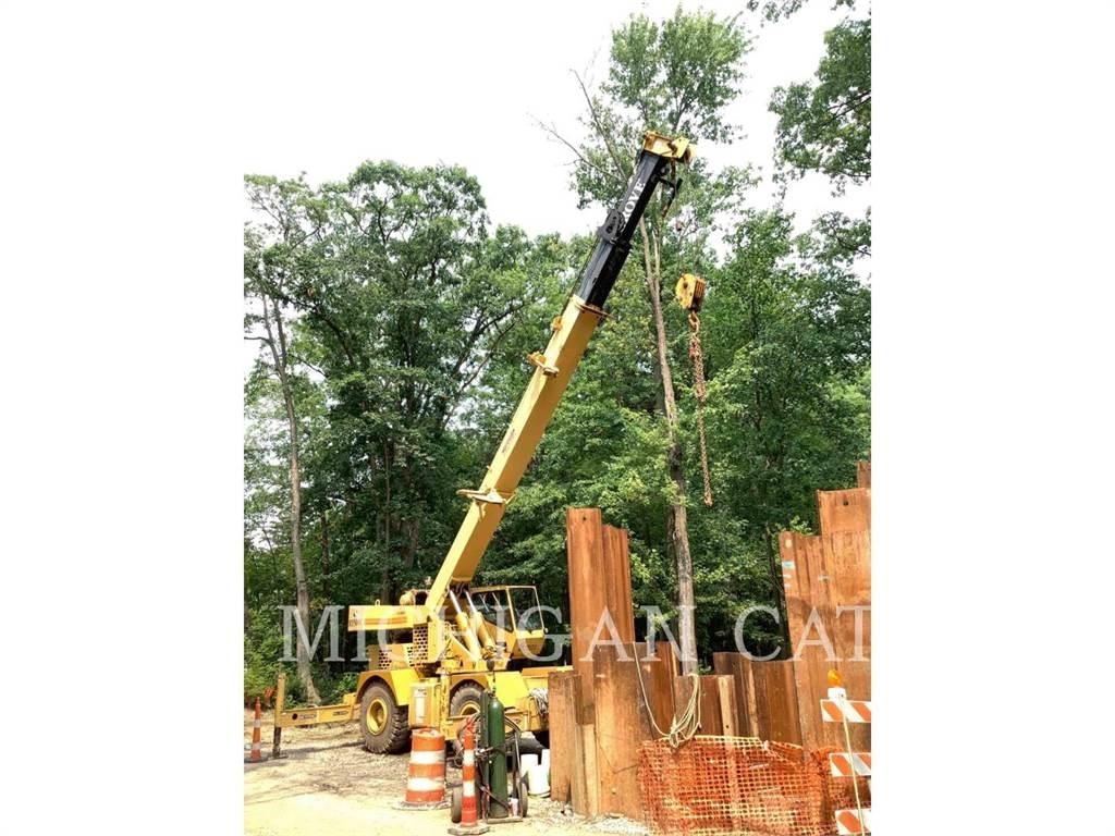 Grove RT528 Gru per tutti i terreni