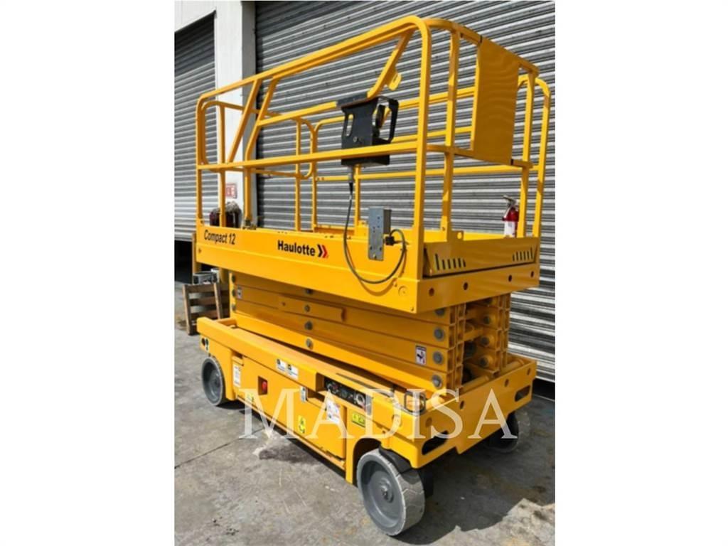 Haulotte COMPACT 12 Piattaforme a pantografo