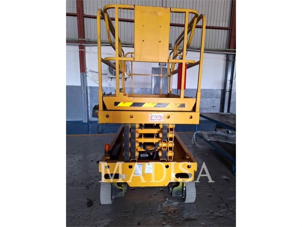 Haulotte COMPACT12 Piattaforme a pantografo