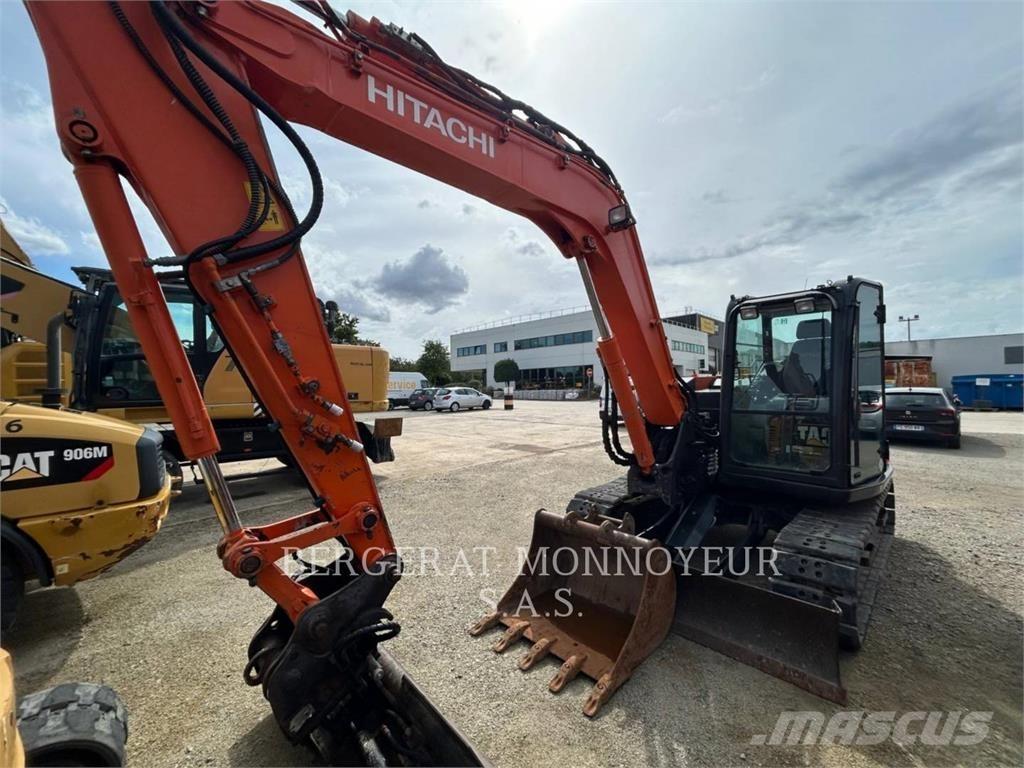 Hitachi ZAXIS85 Pale gommate