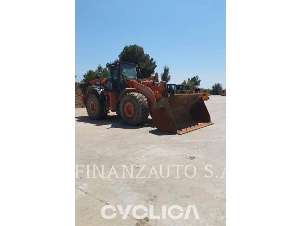 Hitachi ZW310 Pale gommate