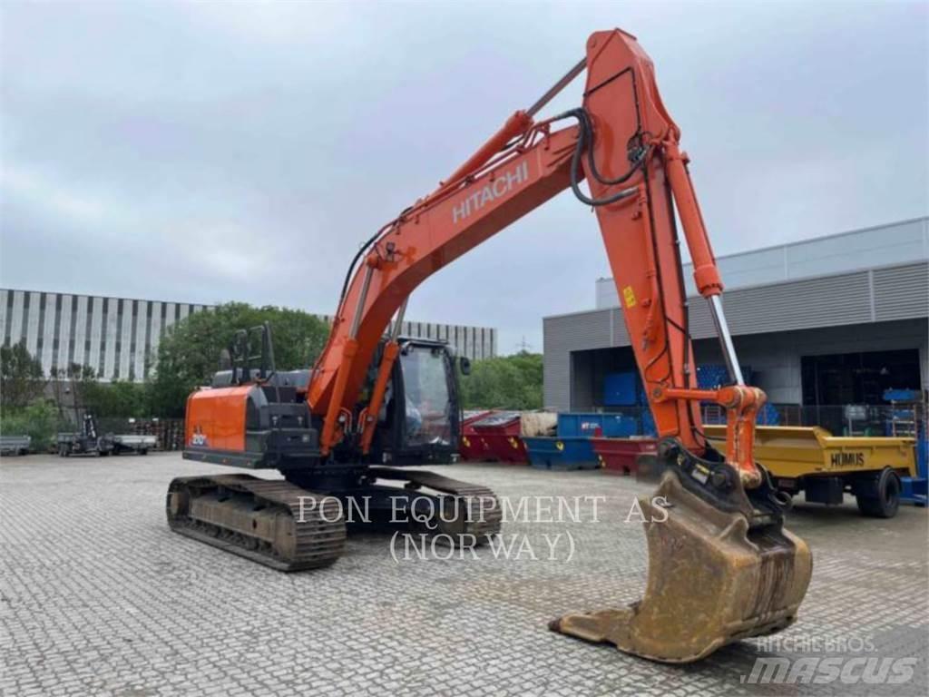 Hitachi ZX210 Escavatori cingolati