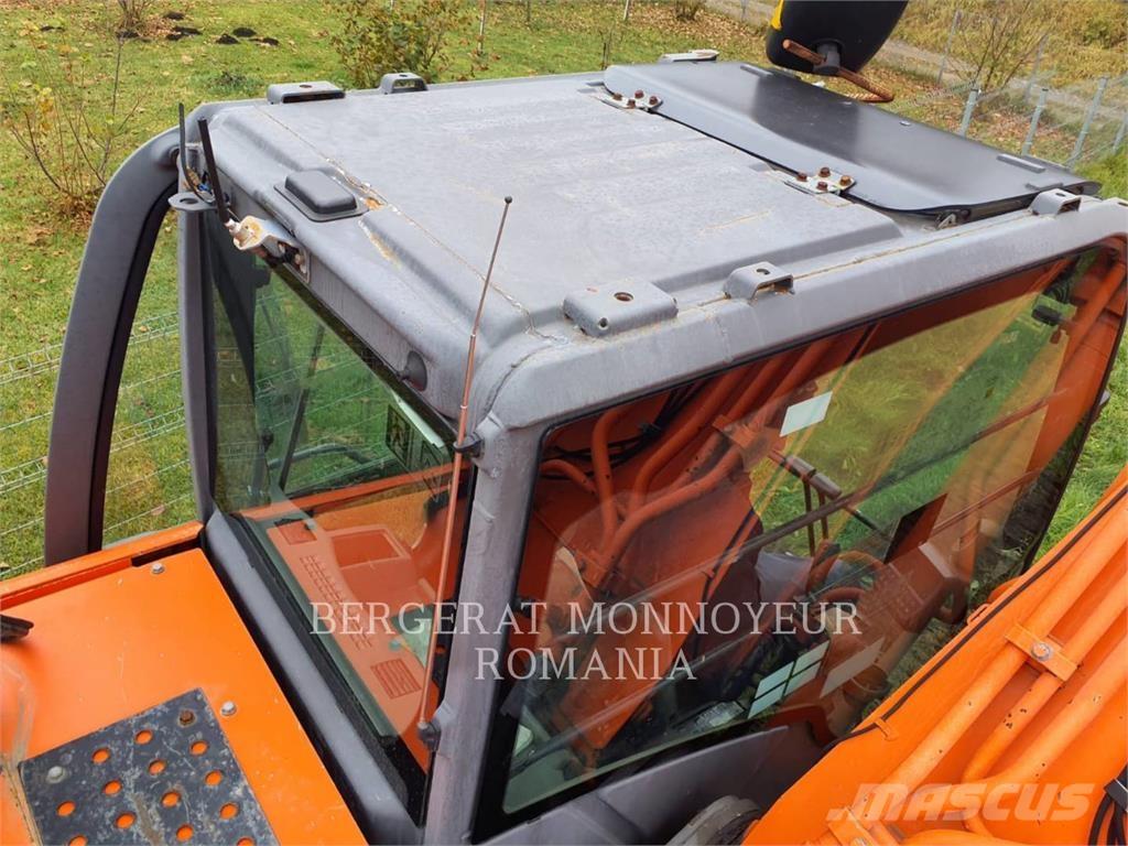 Hitachi ZX280LCN-3 Escavatori cingolati