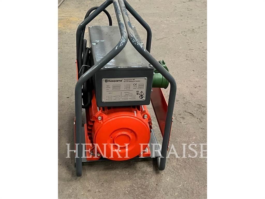 Husqvarna CF11 Costruzioni - Altro