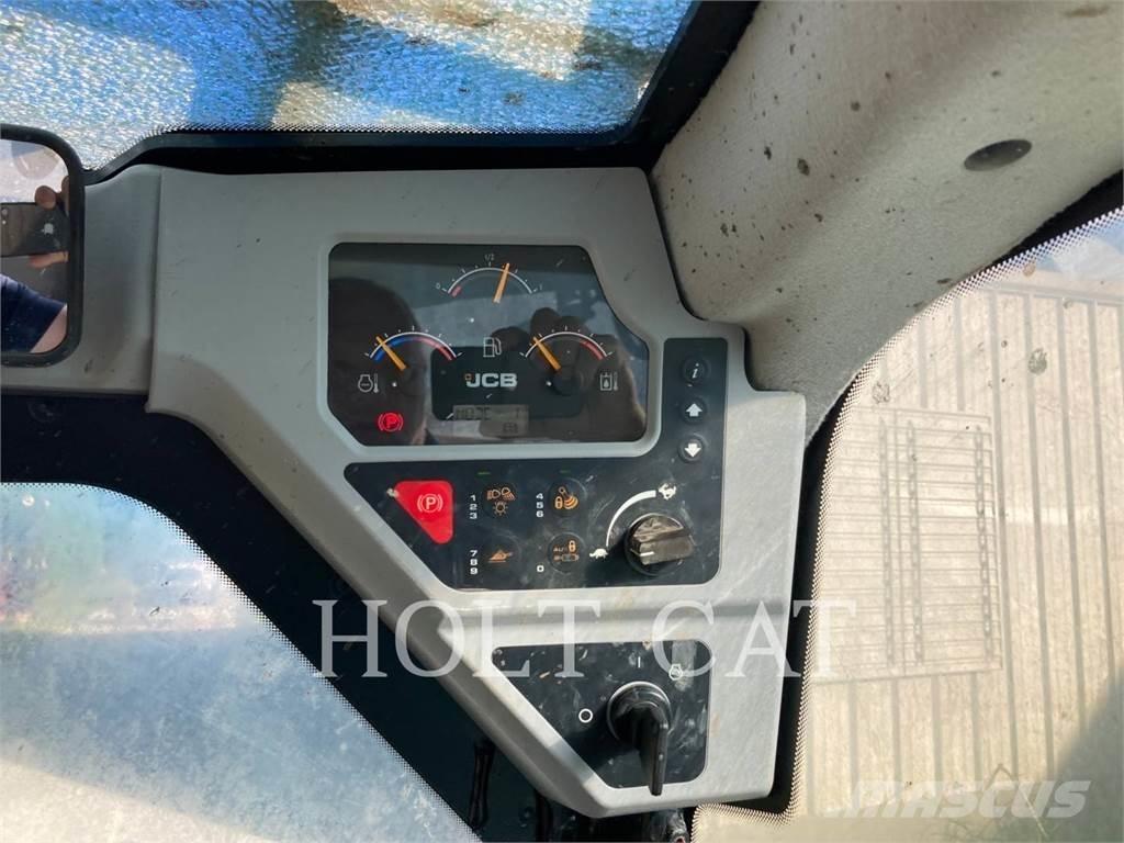 JCB 270T Pale cingolate