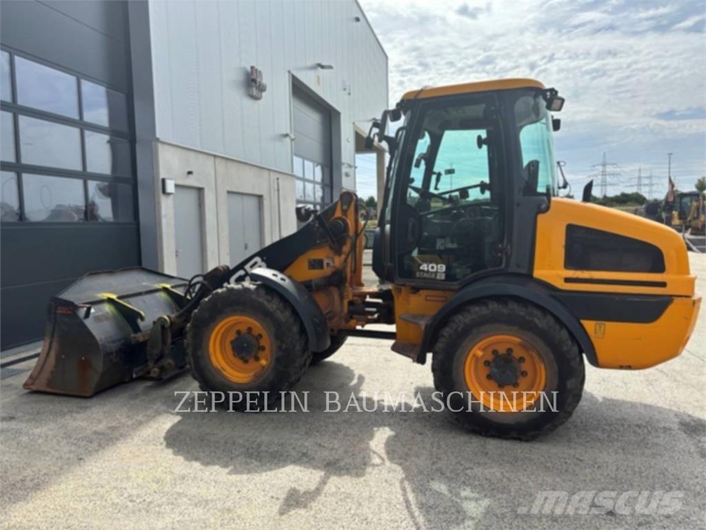 JCB 409 Pale gommate