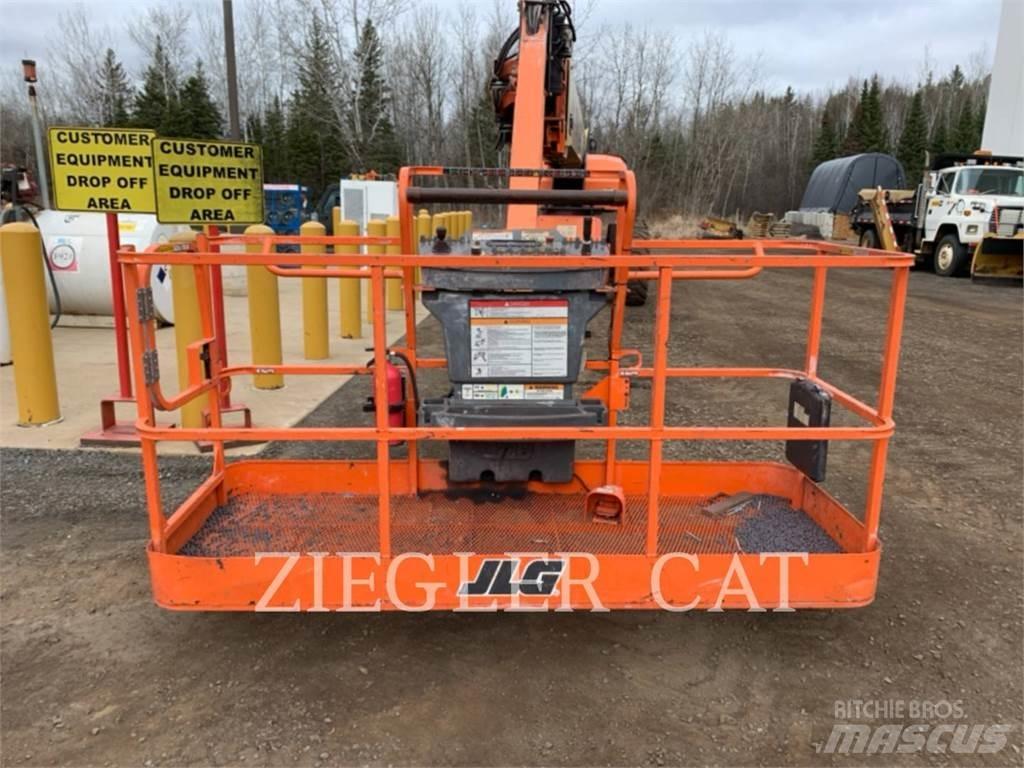 JLG 1350SJP Piattaforme a braccio articolato