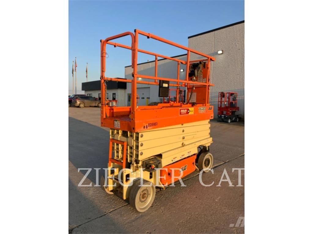 JLG 2632ES Piattaforme a pantografo