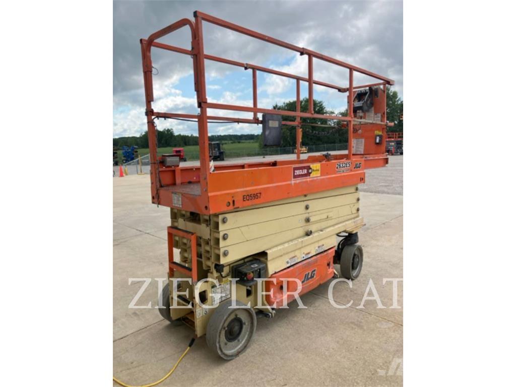 JLG 2632ES Piattaforme a pantografo