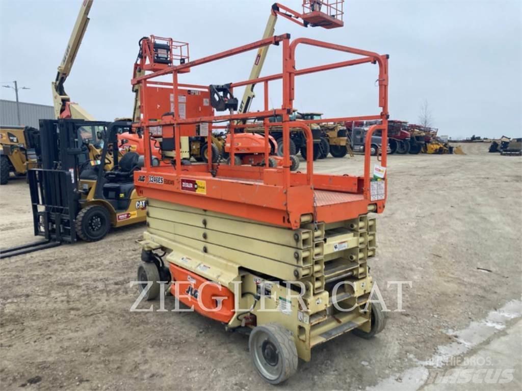JLG 3246ES Piattaforme a pantografo
