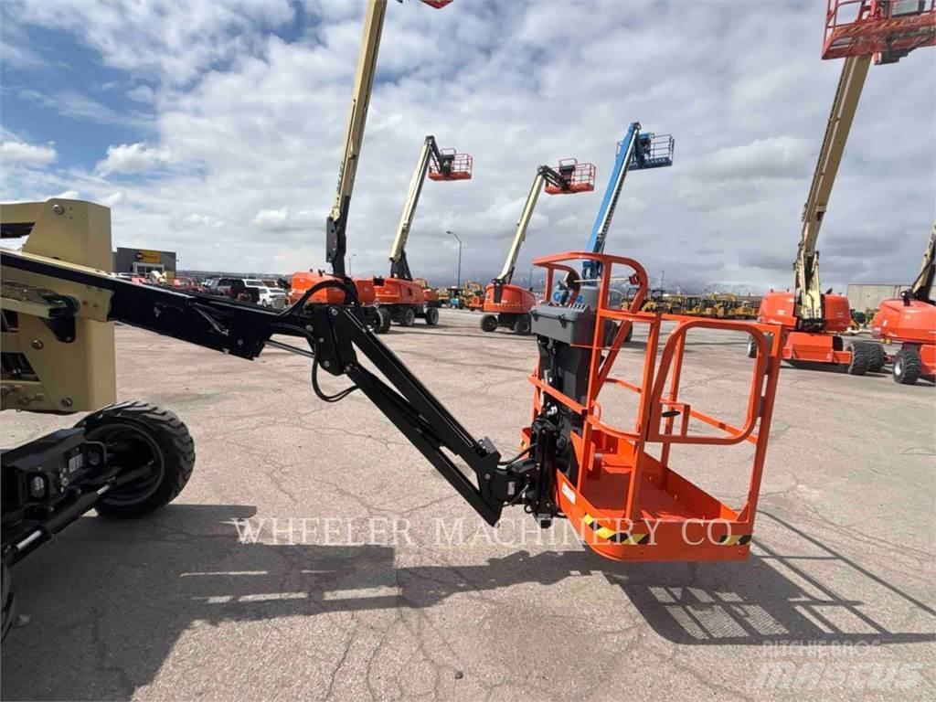 JLG 340AJ Piattaforme a braccio articolato
