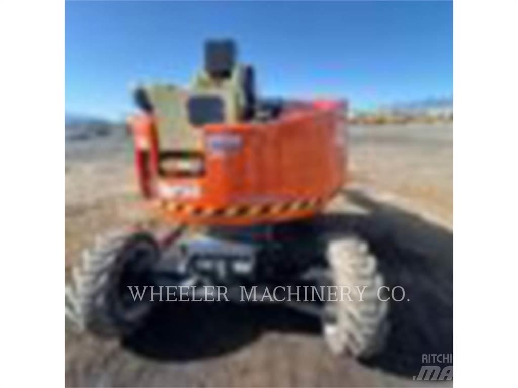 JLG 340AJ Piattaforme a braccio articolato