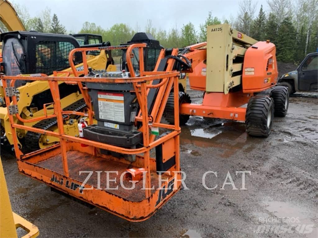 JLG 450AJ Piattaforme a braccio articolato