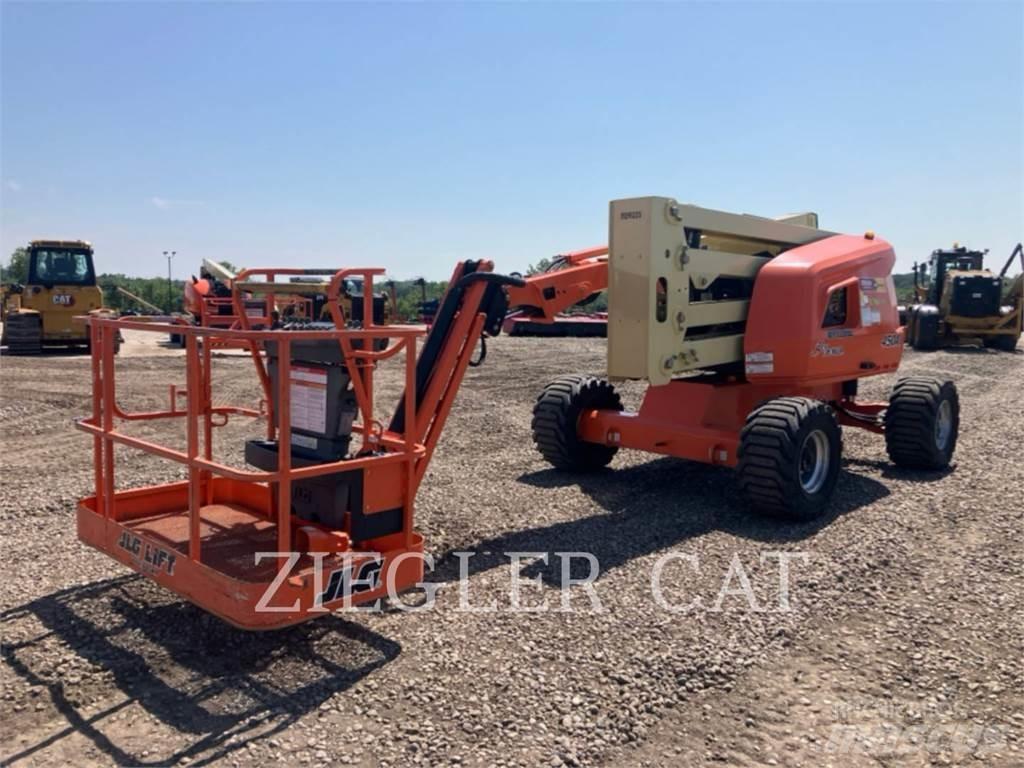JLG 450AJ Piattaforme a braccio articolato
