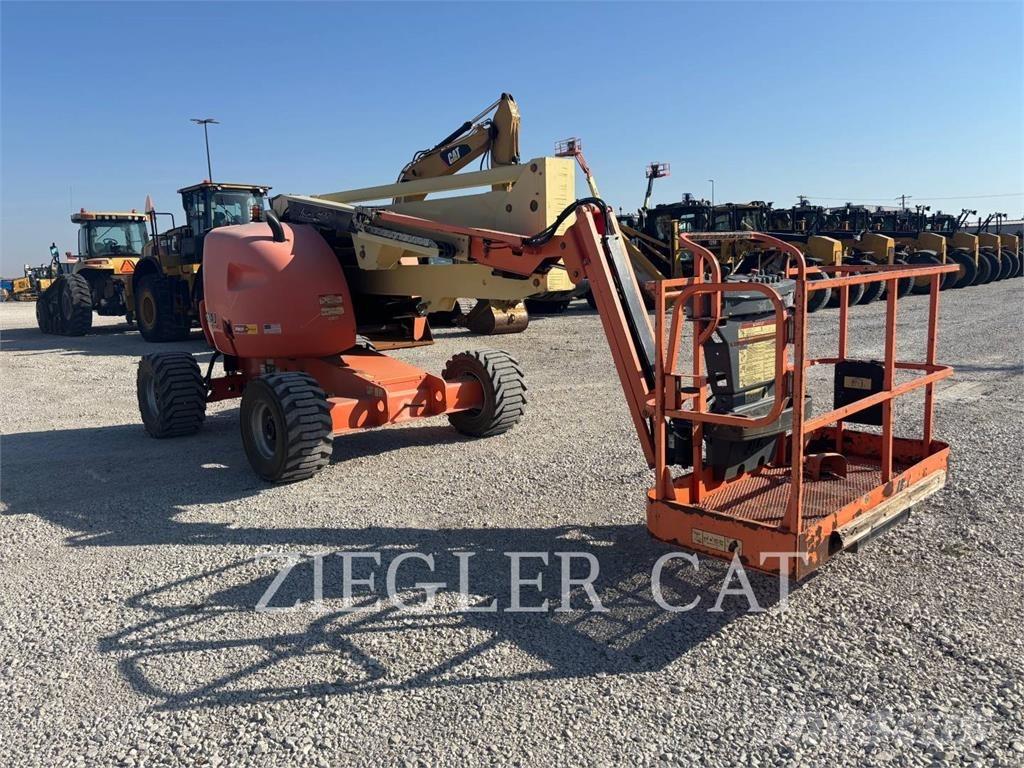 JLG 450AJ Piattaforme a braccio articolato