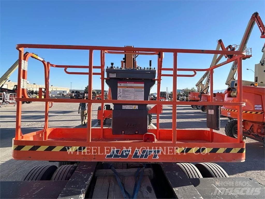 JLG 460SJ Piattaforme a braccio articolato
