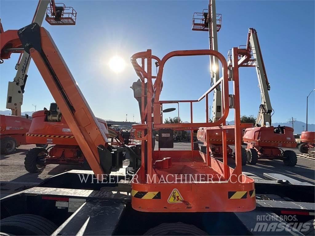 JLG 460SJ Piattaforme a braccio articolato
