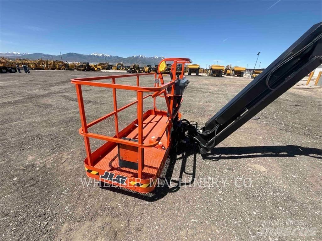 JLG 460SJ Piattaforme a braccio articolato
