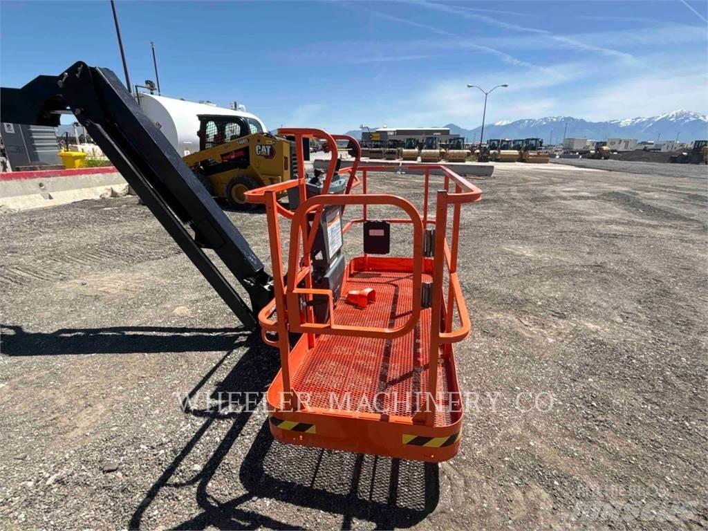 JLG 460SJ Piattaforme a braccio articolato